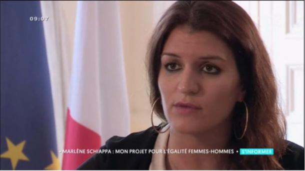 Travail: Un congé maternité « unique » pour toutes les femmes cet été